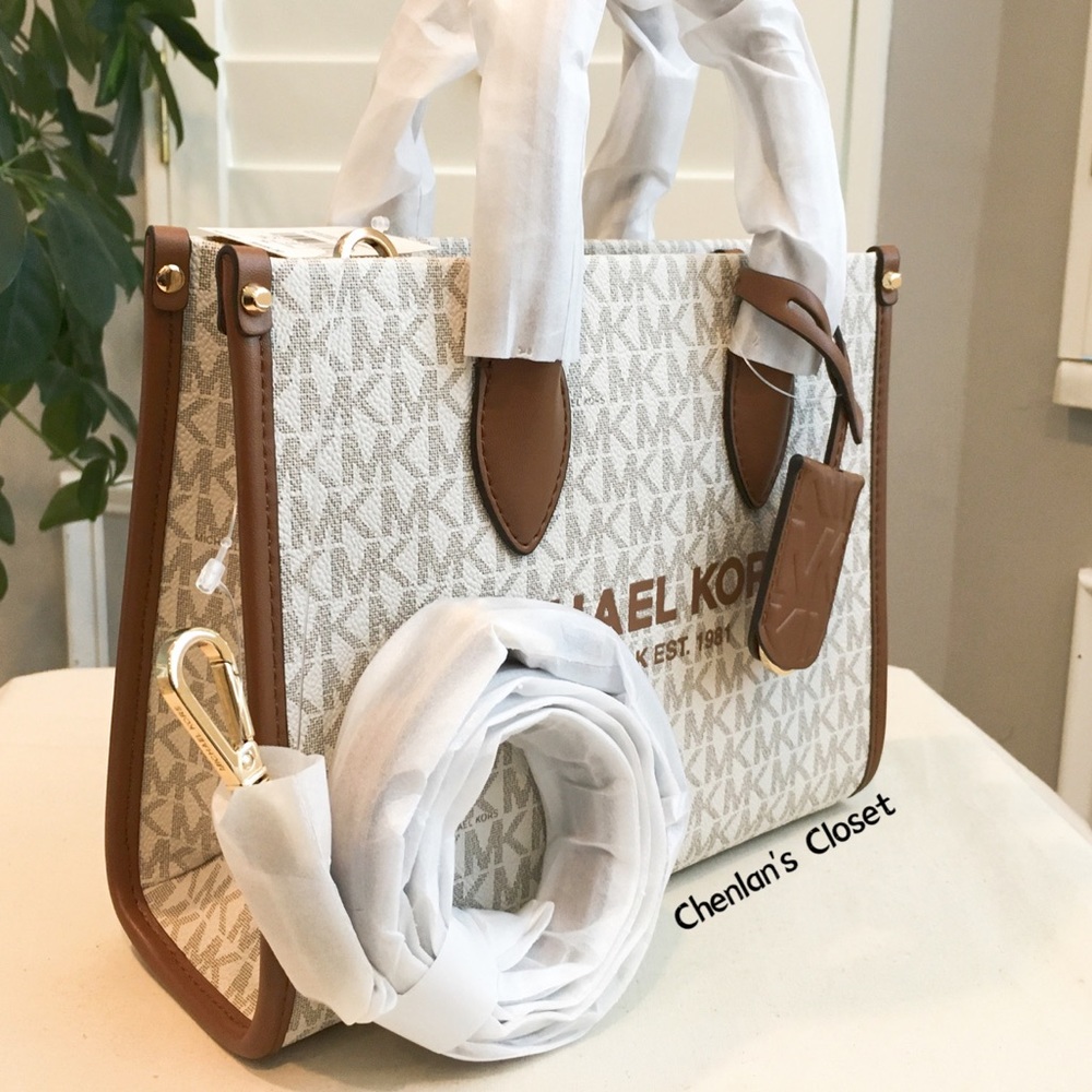 🎀NeW! Michael Kors Mirella Small Shopper - Picture 2 of 7